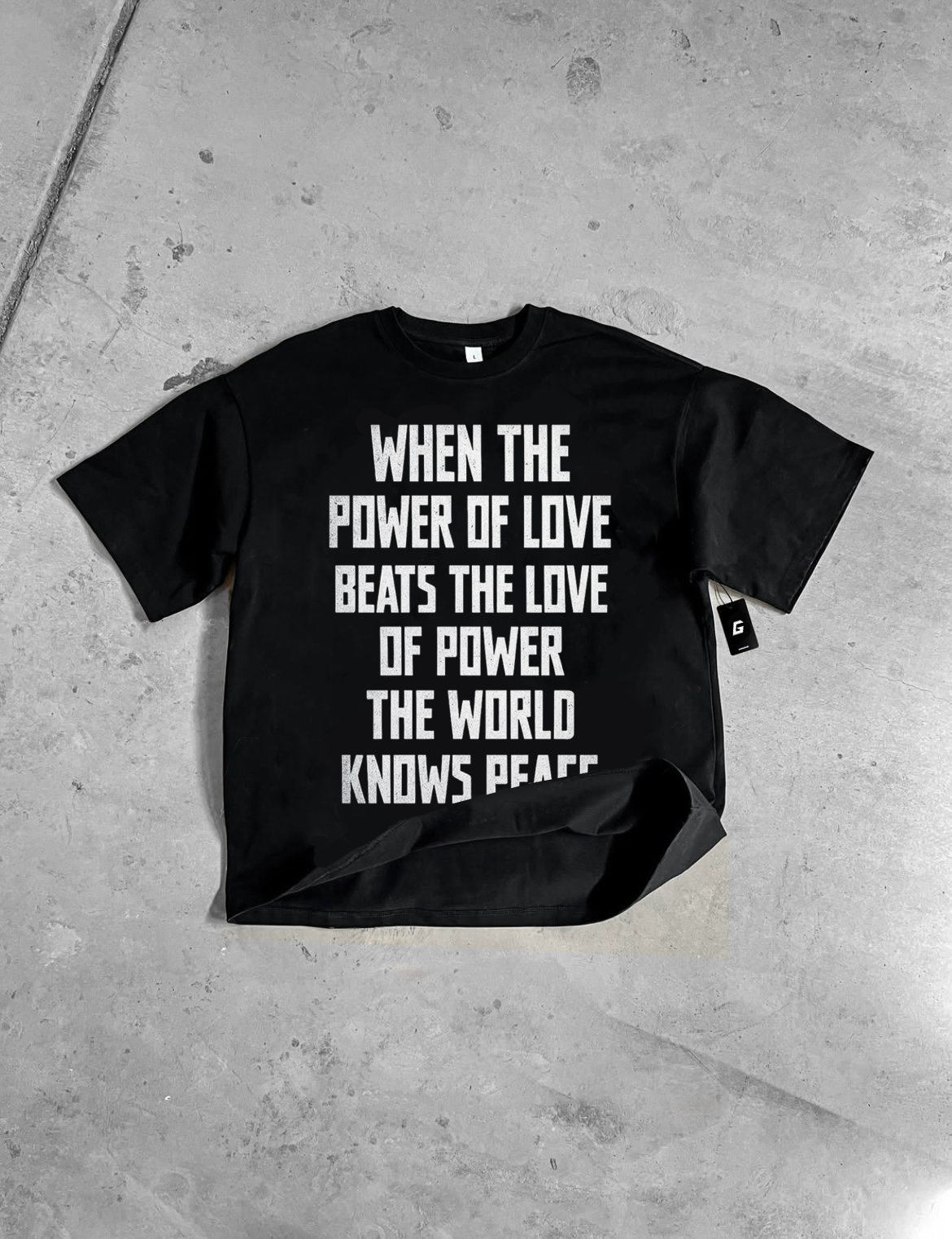 WORLD KNOWS PEACE TEE